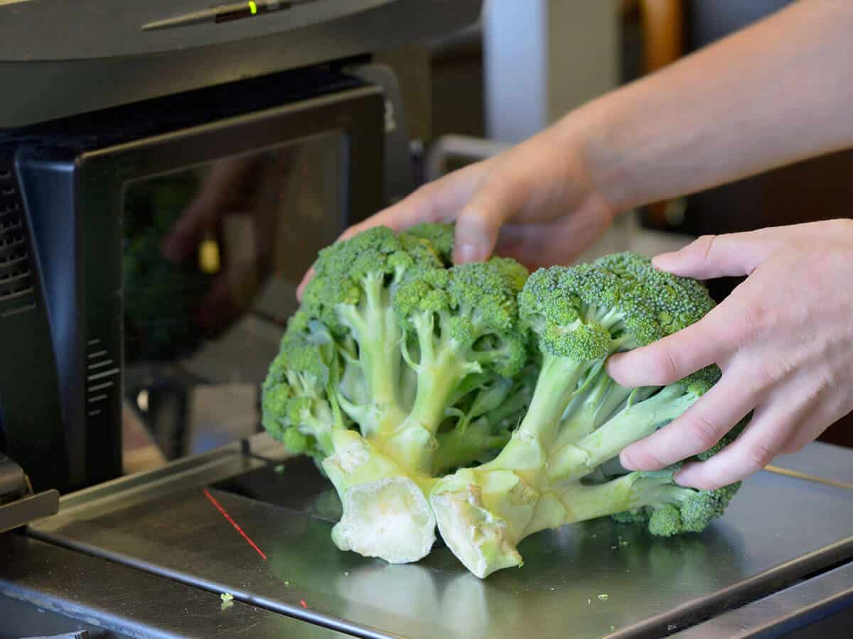 simple-broccoli simple-broccoli