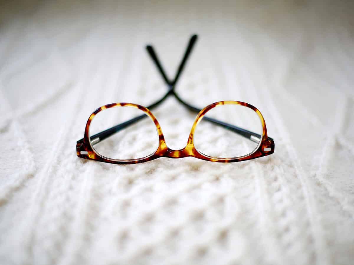 simple-glasses simple-glasses