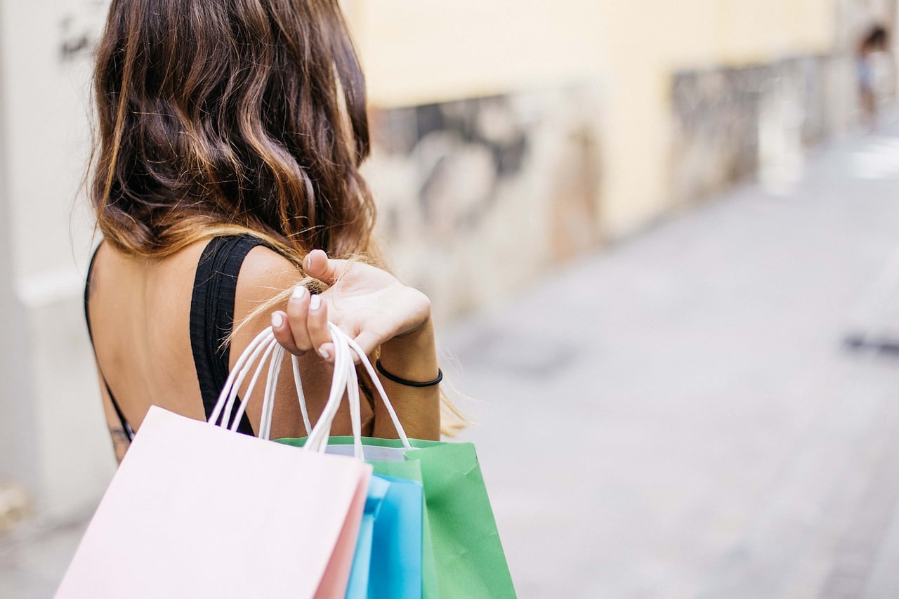 The Retail Future: AI Personalization To Help Achieve Record Sales - SentiSight.ai